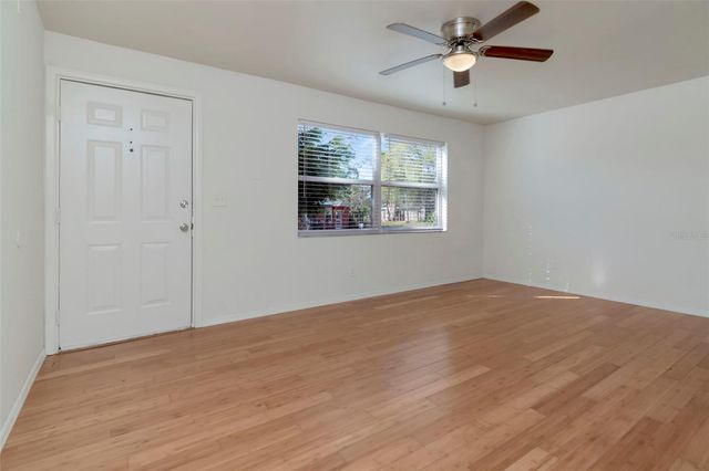 3305 56TH AVENUE N, St Petersburg, FL 33714