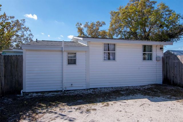 3305 56TH AVENUE N, St Petersburg, FL 33714