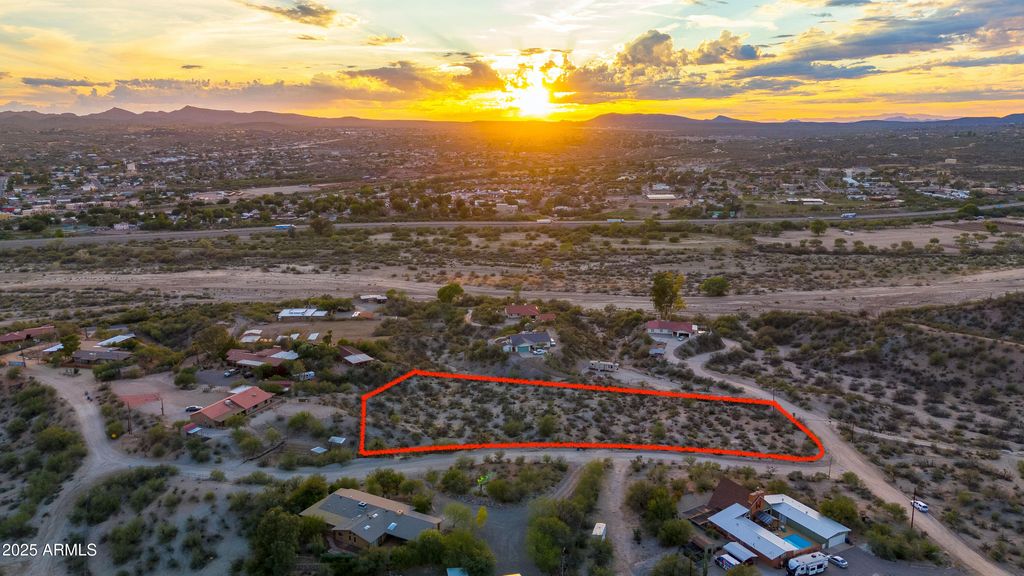 295 E THURBER Road 1, Wickenburg, AZ 85390 — exterior