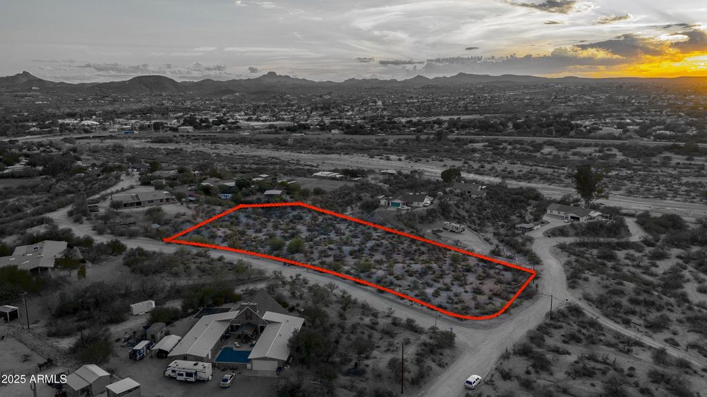 295 E THURBER Road 1, Wickenburg, AZ 85390 — photo 2