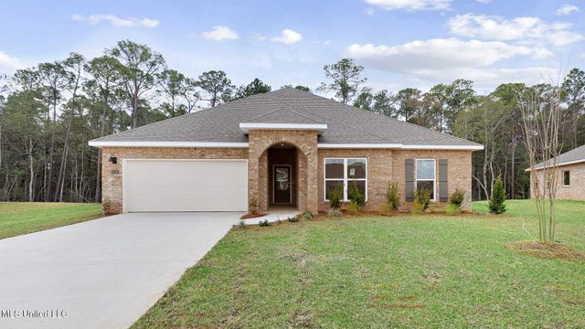 14278 Quill Avenue, Biloxi, MS 39532