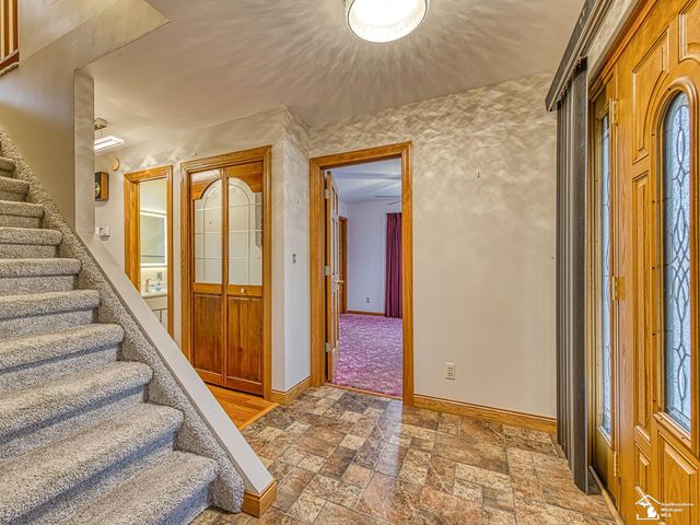 2451 N Raisinville Road, Monroe, MI 48162