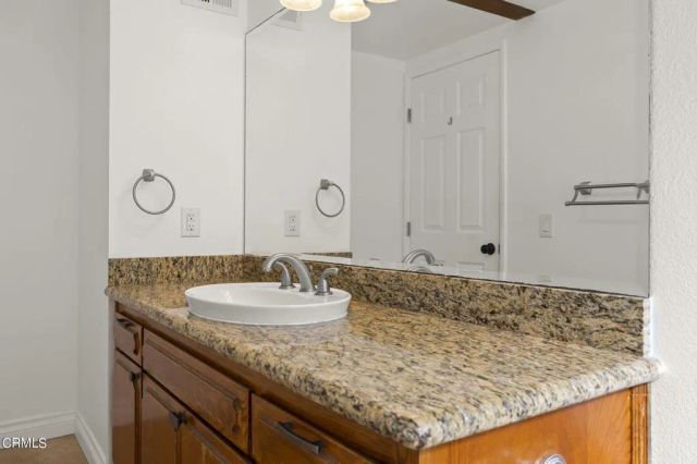 292 Highland Drive, Oxnard, CA 93035