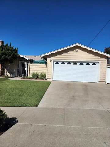 7610 Seton Hall Street, La Mesa, CA 91942