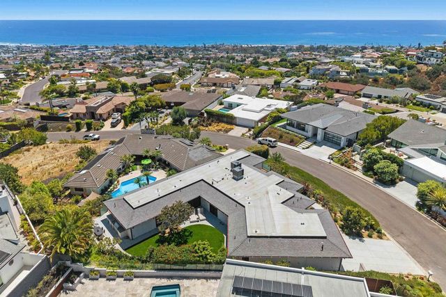 1553 Copa De Oro Drive, La Jolla, CA 92037