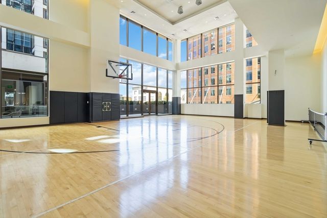 133 Seaport Blvd 2007, Boston, MA 02210