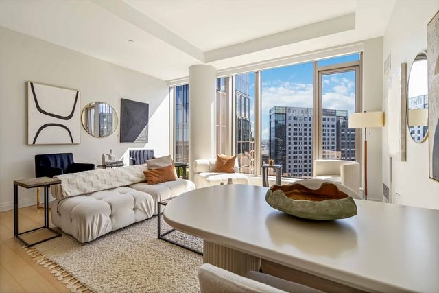 133 Seaport Blvd 2007, Boston, MA 02210