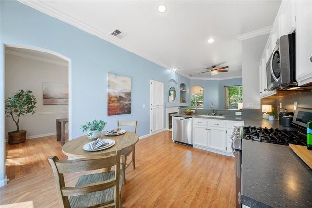 5503 Darby Rd, Rocklin, CA 95765