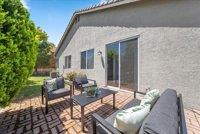 5503 Darby Rd, Rocklin, CA 95765
