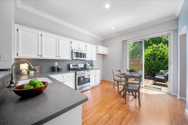 5503 Darby Rd, Rocklin, CA 95765