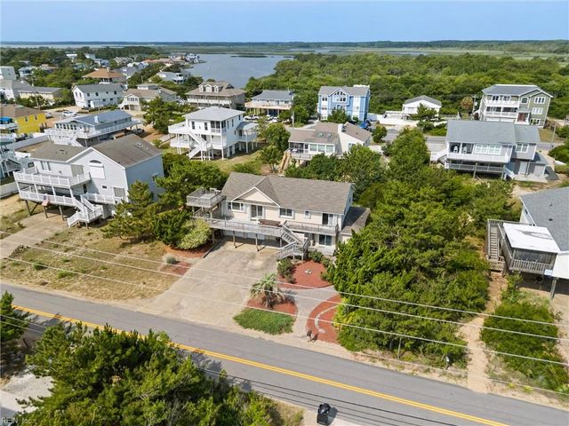 2737 Sandfiddler RD, Virginia Beach, VA 23456