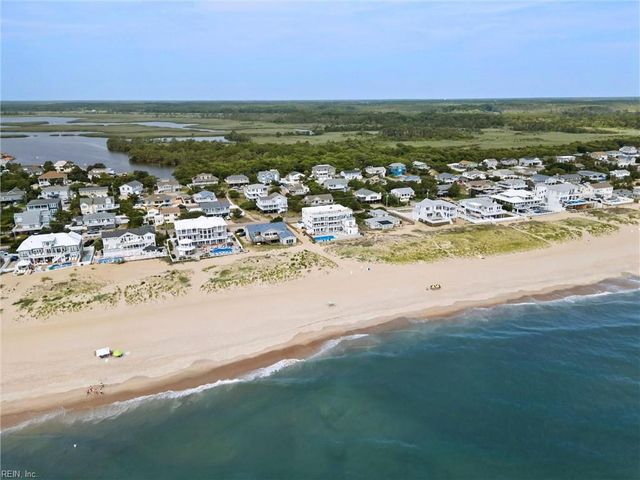 2737 Sandfiddler RD, Virginia Beach, VA 23456