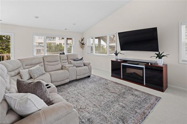 2737 Sandfiddler RD, Virginia Beach, VA 23456