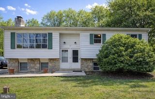 1234 WOODMERE DR, Pottstown, PA 19464