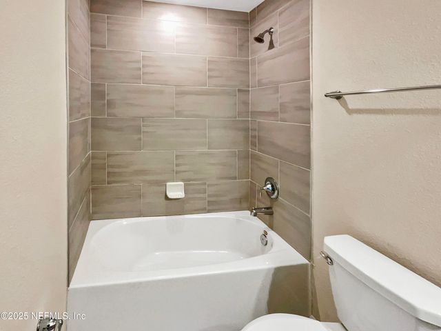 10357 BENSON LAKE Drive, Jacksonville, FL 32222