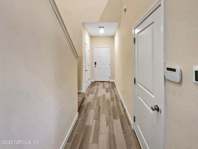 10357 BENSON LAKE Drive, Jacksonville, FL 32222