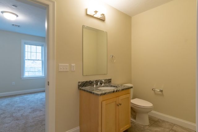 80 North Meadows Road 105, Medfield, MA 02052