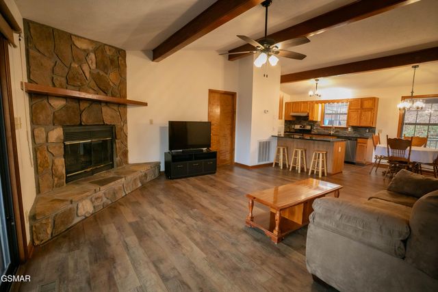 3430 Laurel Ridge Way, Sevierville, TN 37862