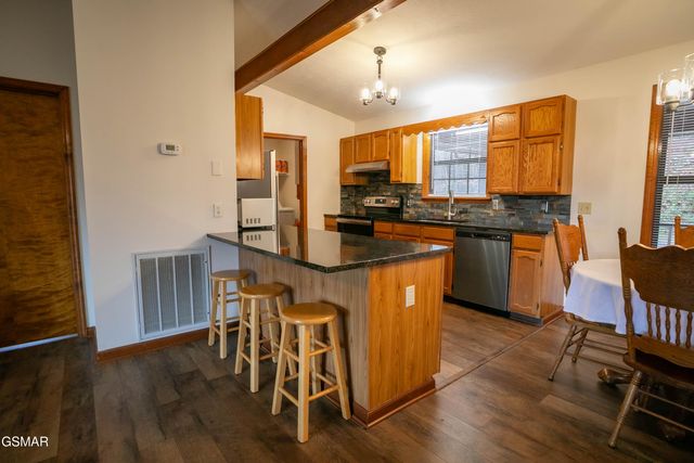 3430 Laurel Ridge Way, Sevierville, TN 37862