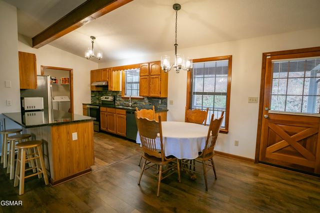 3430 Laurel Ridge Way, Sevierville, TN 37862