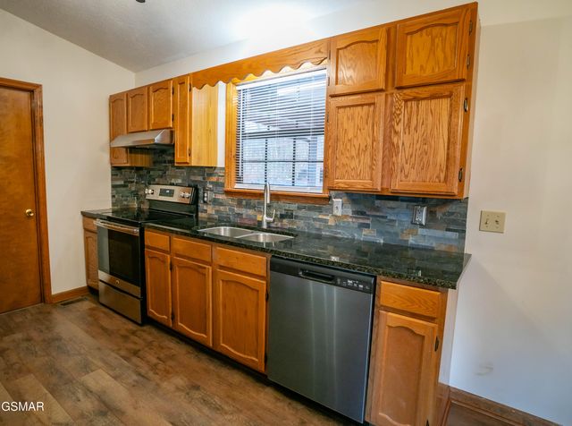 3430 Laurel Ridge Way, Sevierville, TN 37862