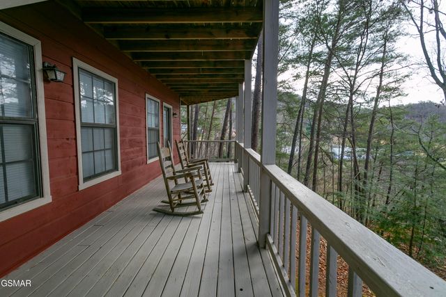 3430 Laurel Ridge Way, Sevierville, TN 37862