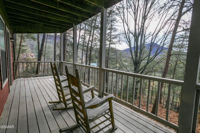 3430 Laurel Ridge Way, Sevierville, TN 37862