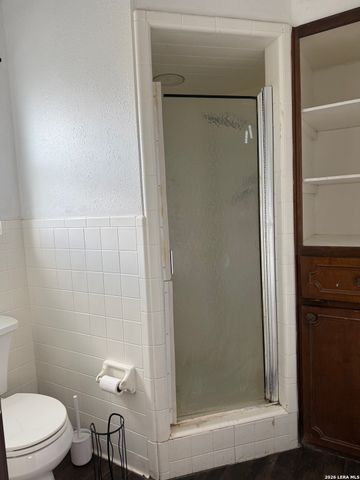 105 Cordoba Cir, Universal City, TX 78148