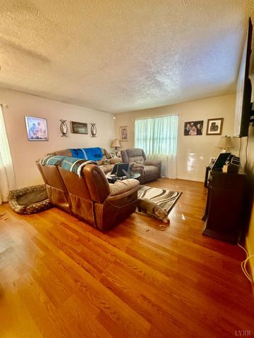 1119 Tyree Street, Lynchburg, VA 24504