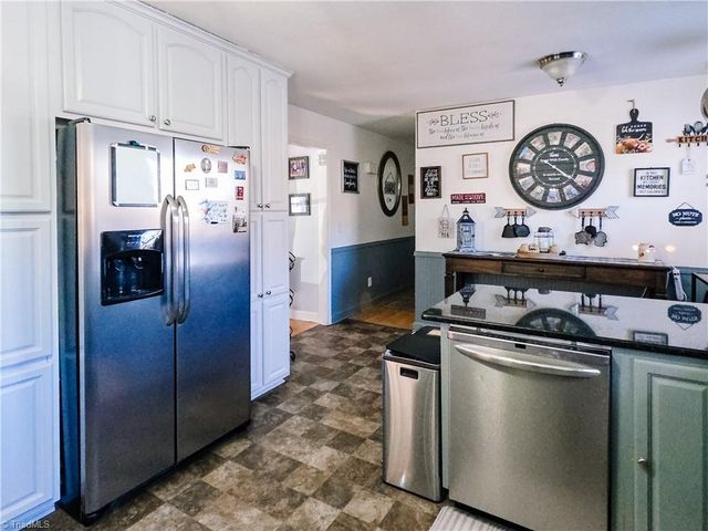 166 Town Lane, Mount Airy, NC 27030