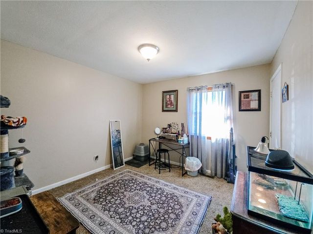 166 Town Lane, Mount Airy, NC 27030