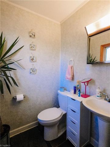 166 Town Lane, Mount Airy, NC 27030