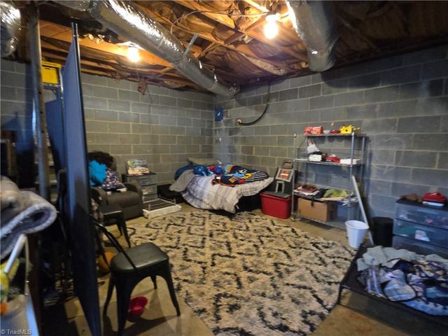 166 Town Lane, Mount Airy, NC 27030