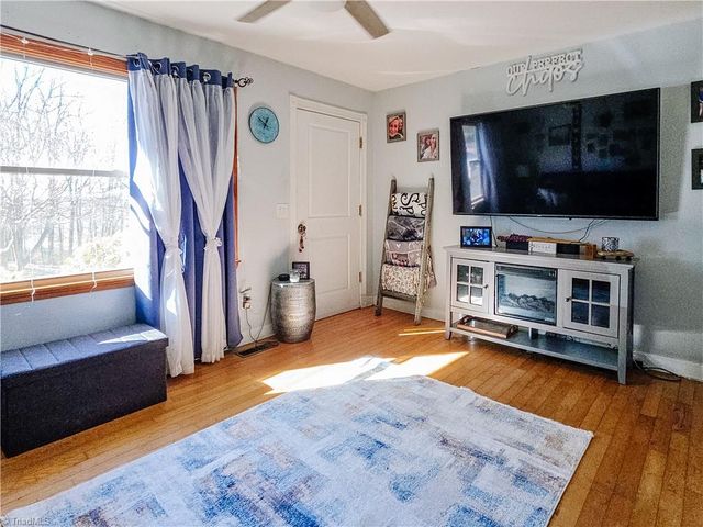 166 Town Lane, Mount Airy, NC 27030