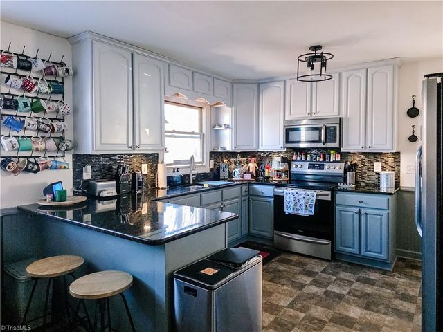 166 Town Lane, Mount Airy, NC 27030