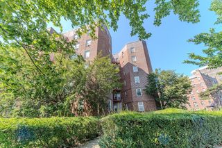 902 Ocean Parkway 3F, Brooklyn, NY 11230