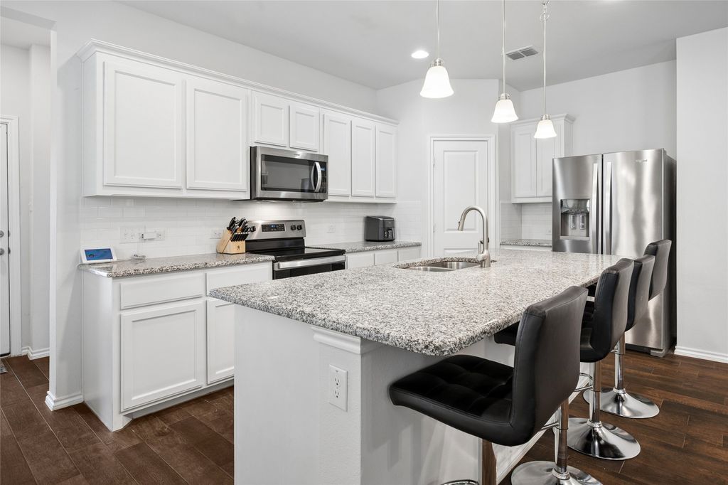 517 Concho Street, Aubrey, TX 76227