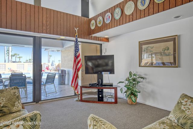 2700 N Hwy A1a 4-201, Indialantic, FL 32903