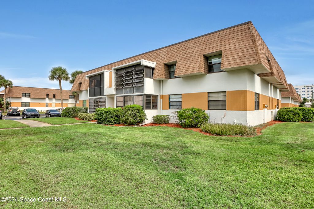 2700 N Hwy A1a 4-201, Indialantic, FL 32903