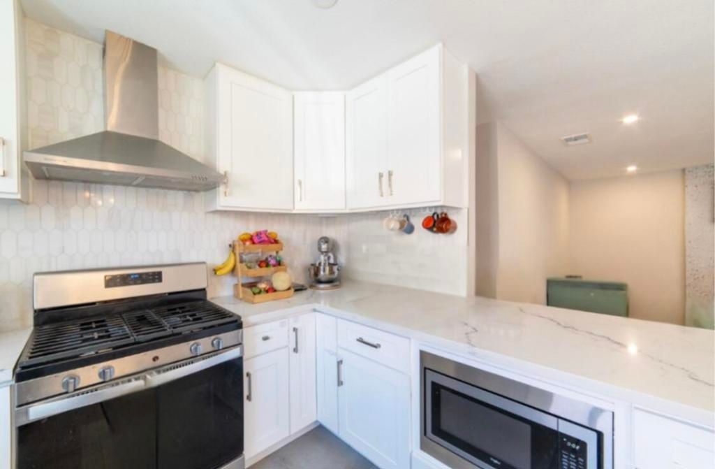 52880 Avenida Navarro, La Quinta, CA 92253