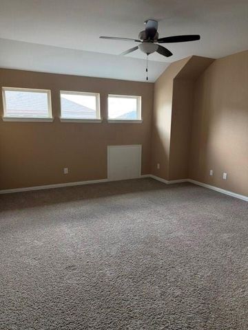 7118 Elgin Street, Pearland, TX 77584