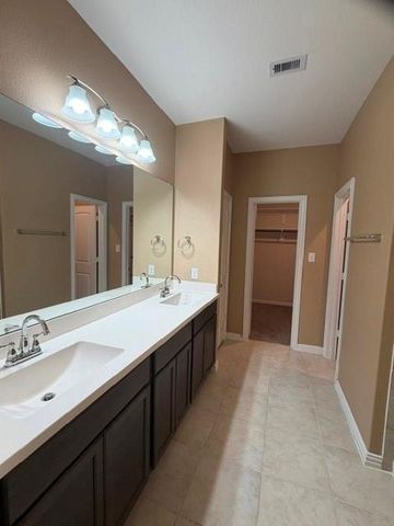 7118 Elgin Street, Pearland, TX 77584