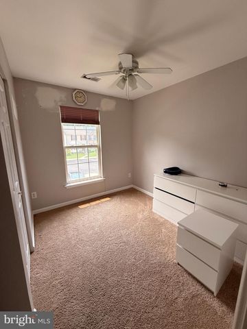 20 GUILFORD PL, Burlington, NJ 08016
