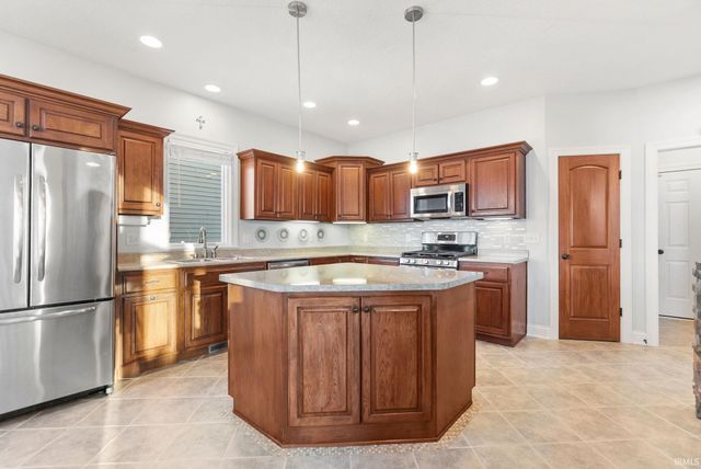 1502 Cypress Spring Drive, Fort Wayne, IN 46814