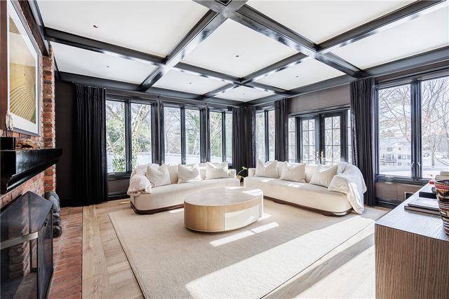 28 Mitchell Road, Pittsford, NY 14534