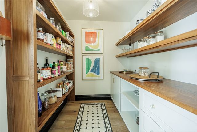 28 Mitchell Road, Pittsford, NY 14534