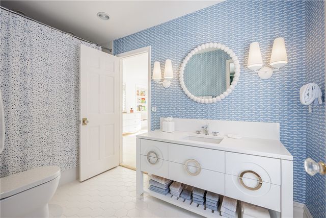 28 Mitchell Road, Pittsford, NY 14534