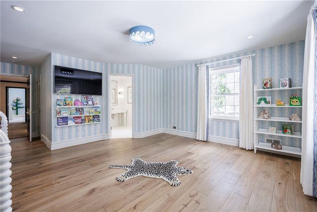 28 Mitchell Road, Pittsford, NY 14534