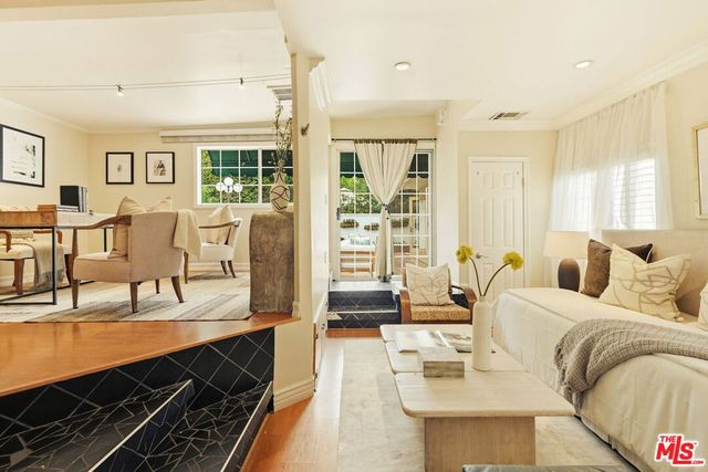 1617 N Orange Grove Avenue, Los Angeles, CA 90046