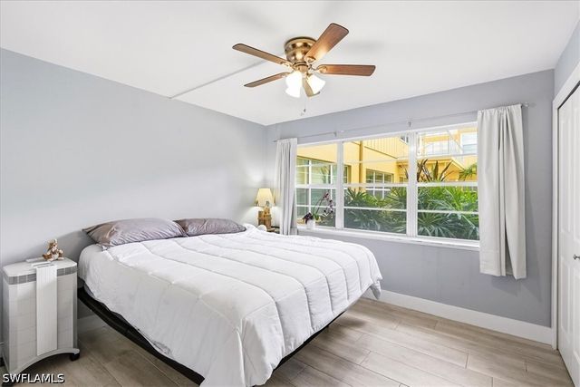 203 8th AVE S 203A, Naples, FL 34102